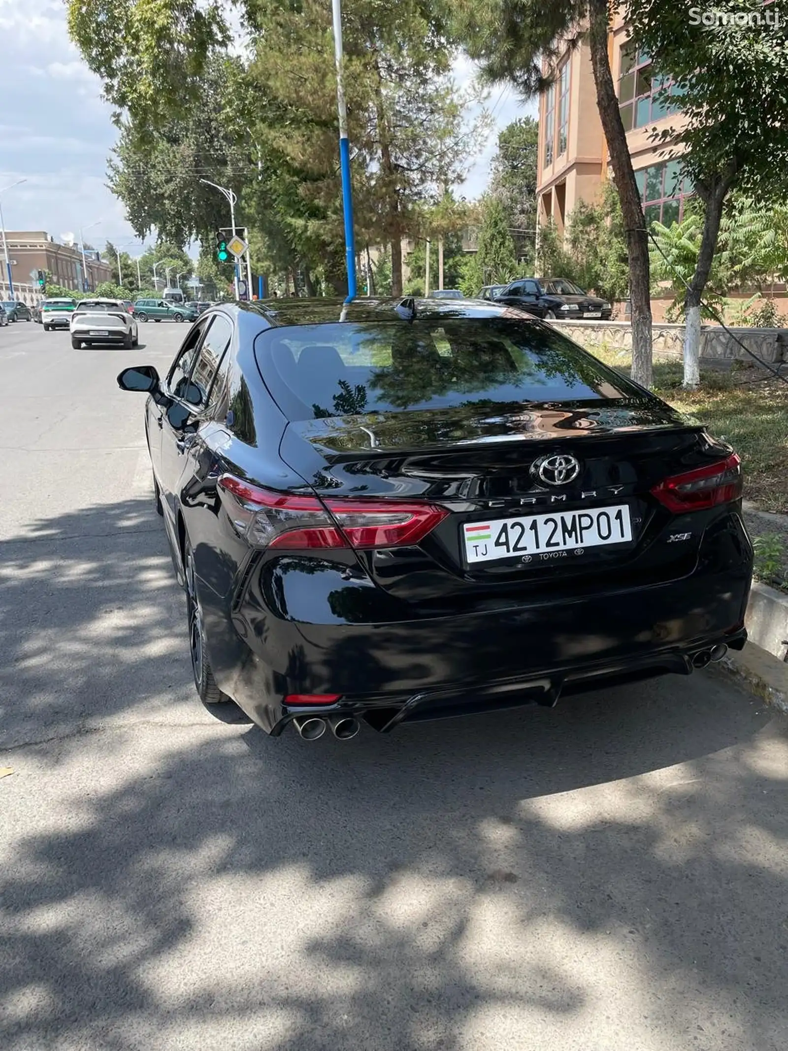 Toyota Camry, 2019-5