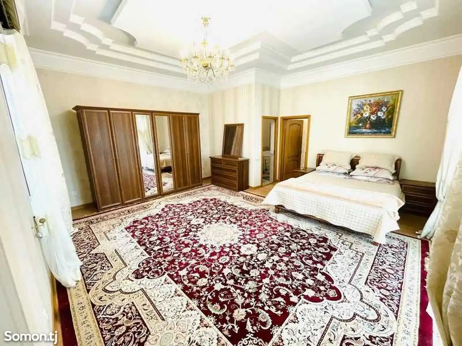 3-комн. квартира, 4 этаж, 150м², 82 мкр-1