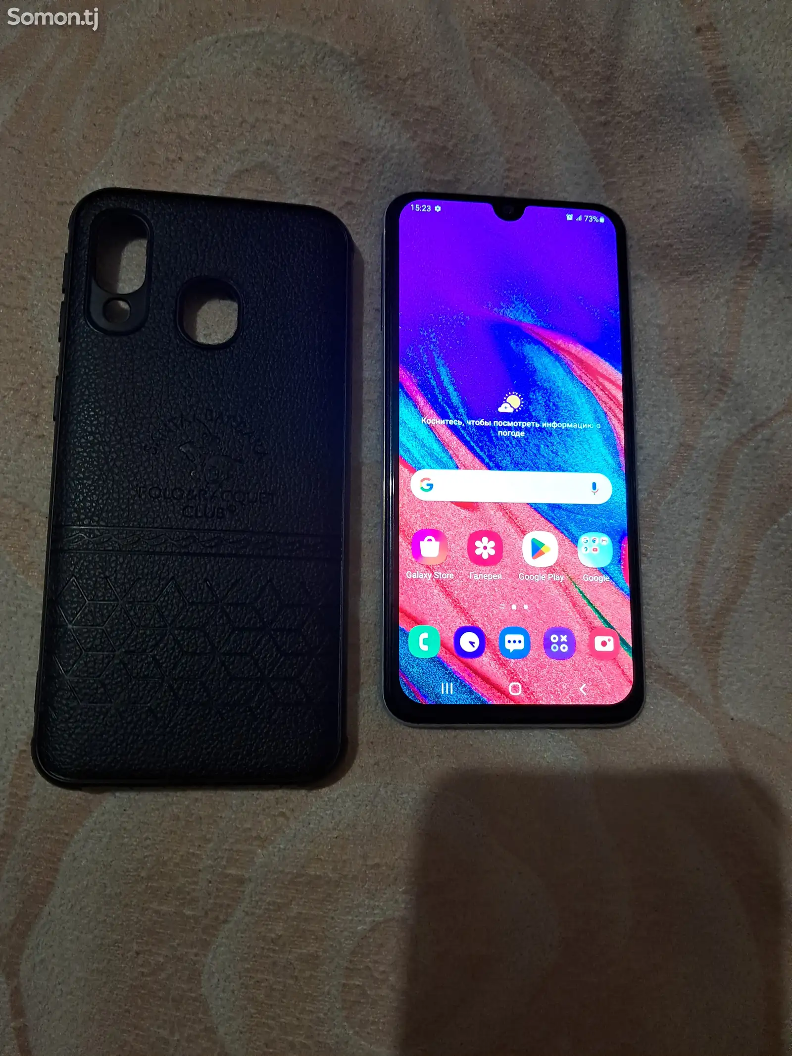 Samsung Galaxy A40 4/64Gb-1