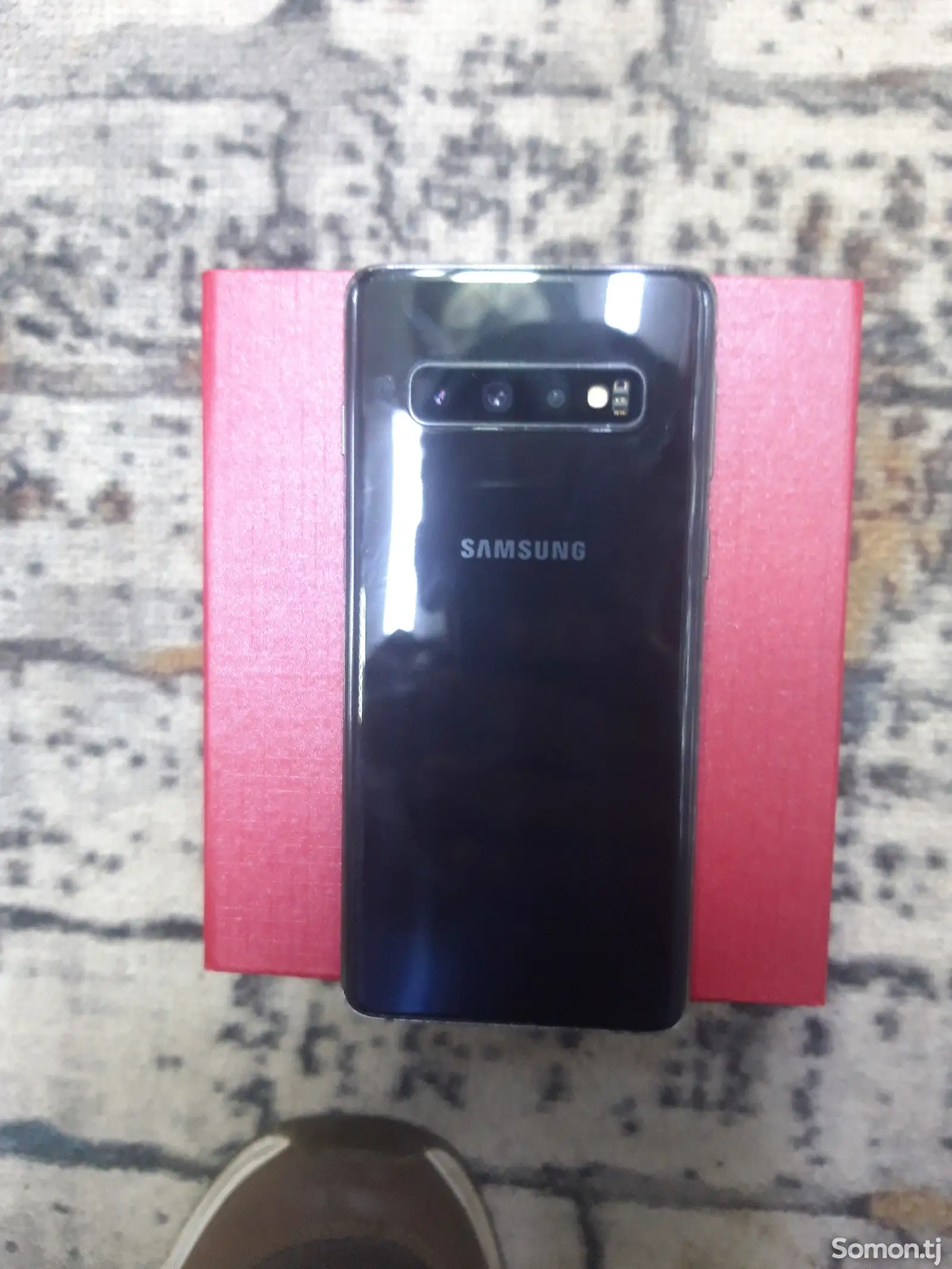 Samsung Galaxy S10-1