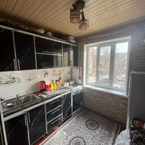 1-комн. квартира, 3 этаж, 33 м², Фирдавси