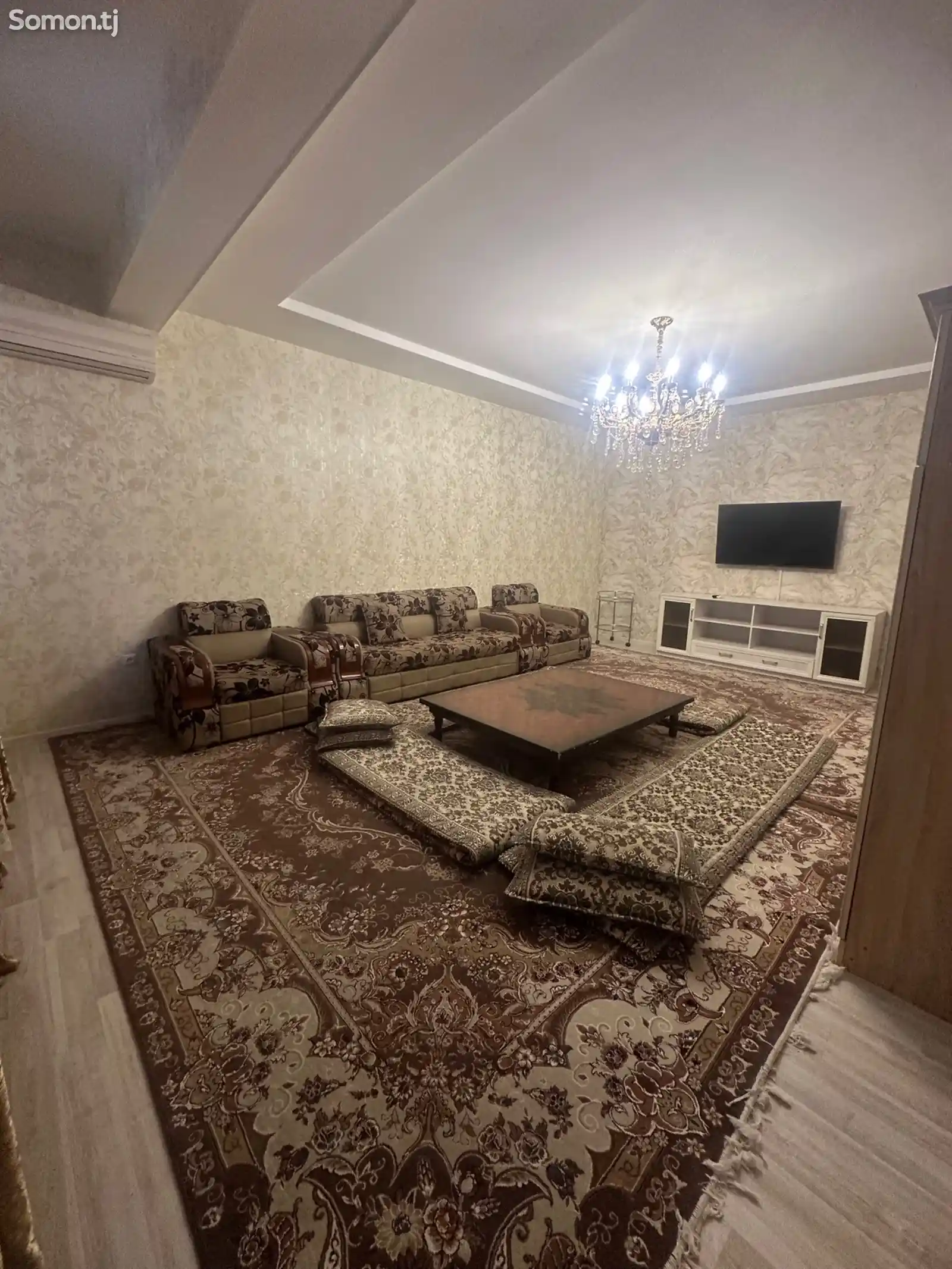 3-комн. квартира, 2 этаж, 93 м², Сино-14