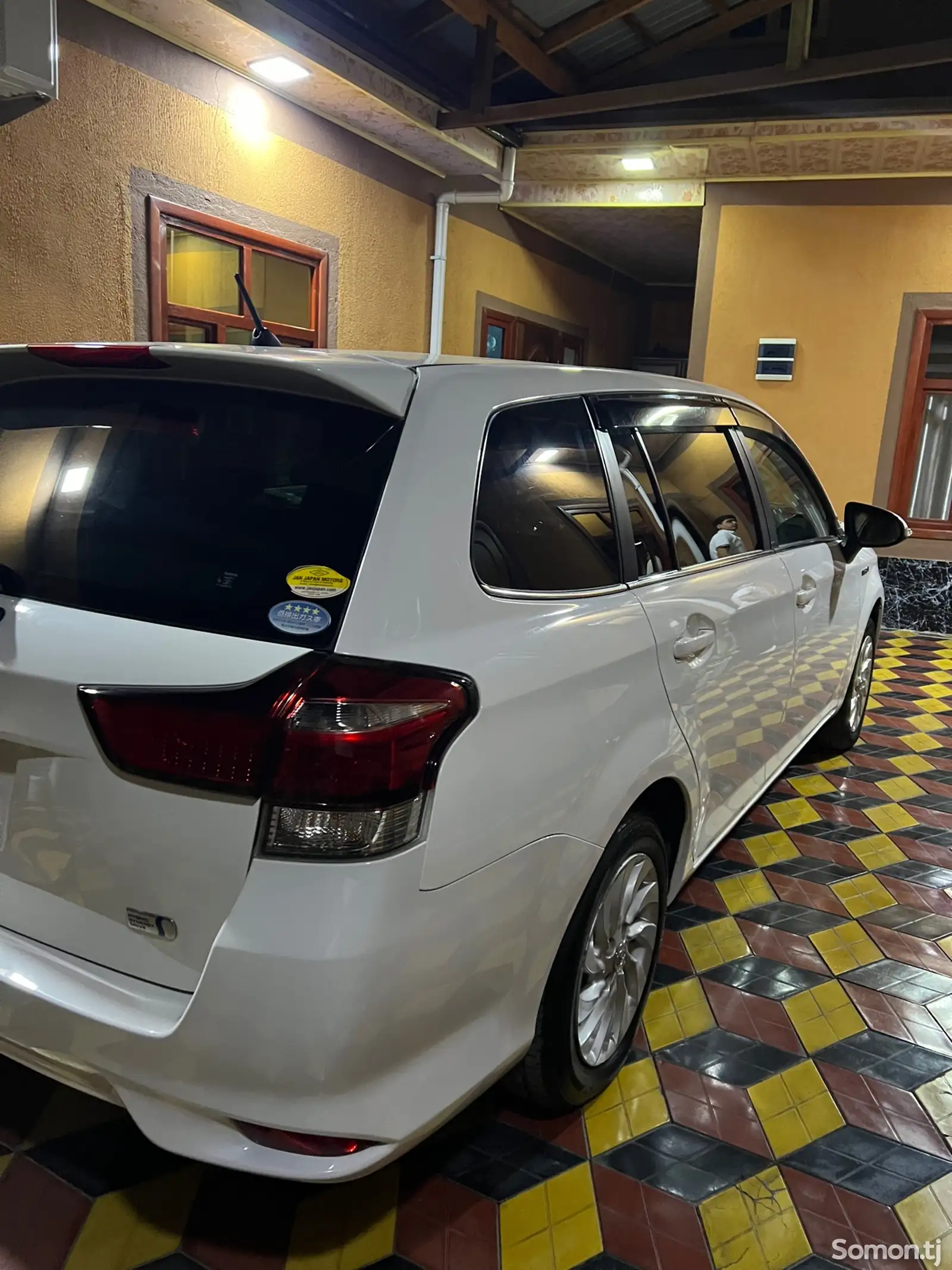 Toyota Fielder, 2015-6