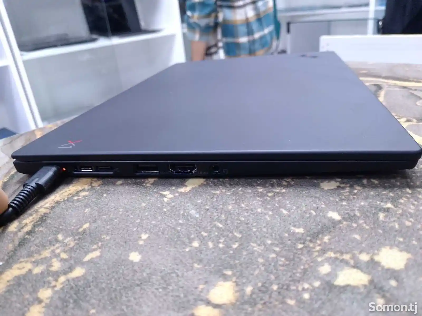 Ноутбук Lenovo Thinkpad x1 carbon Ultra-4