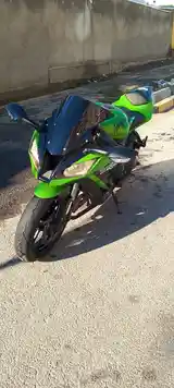 Мотоцикл Kawasaki ZX 6R-10