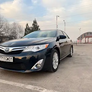 Toyota Camry, 2013