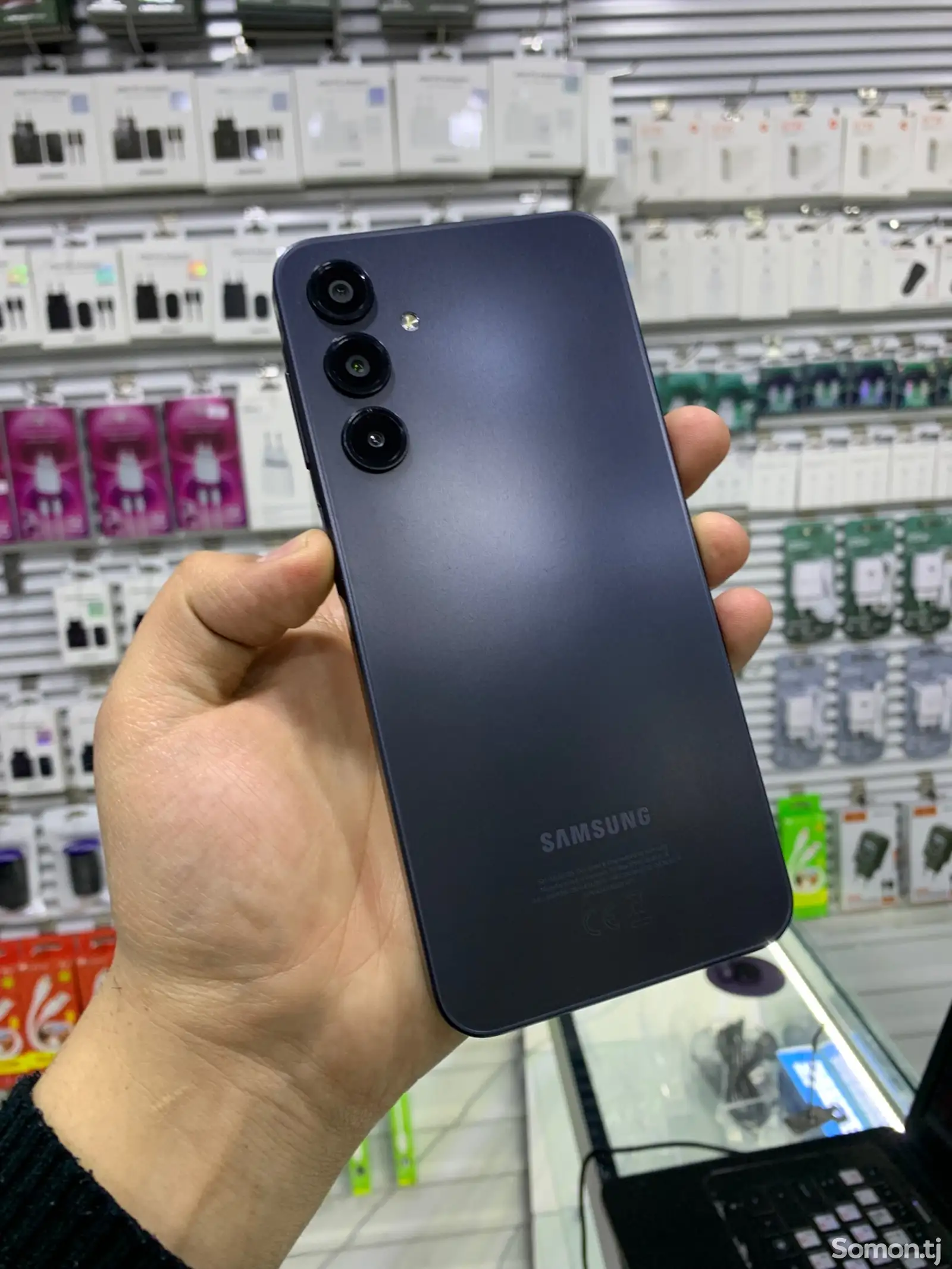 Samsung Galaxy A16-1