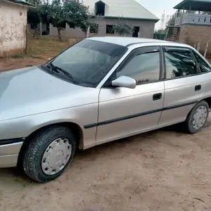 Opel Astra F, 1992