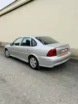 Opel Vectra B, 2000-6