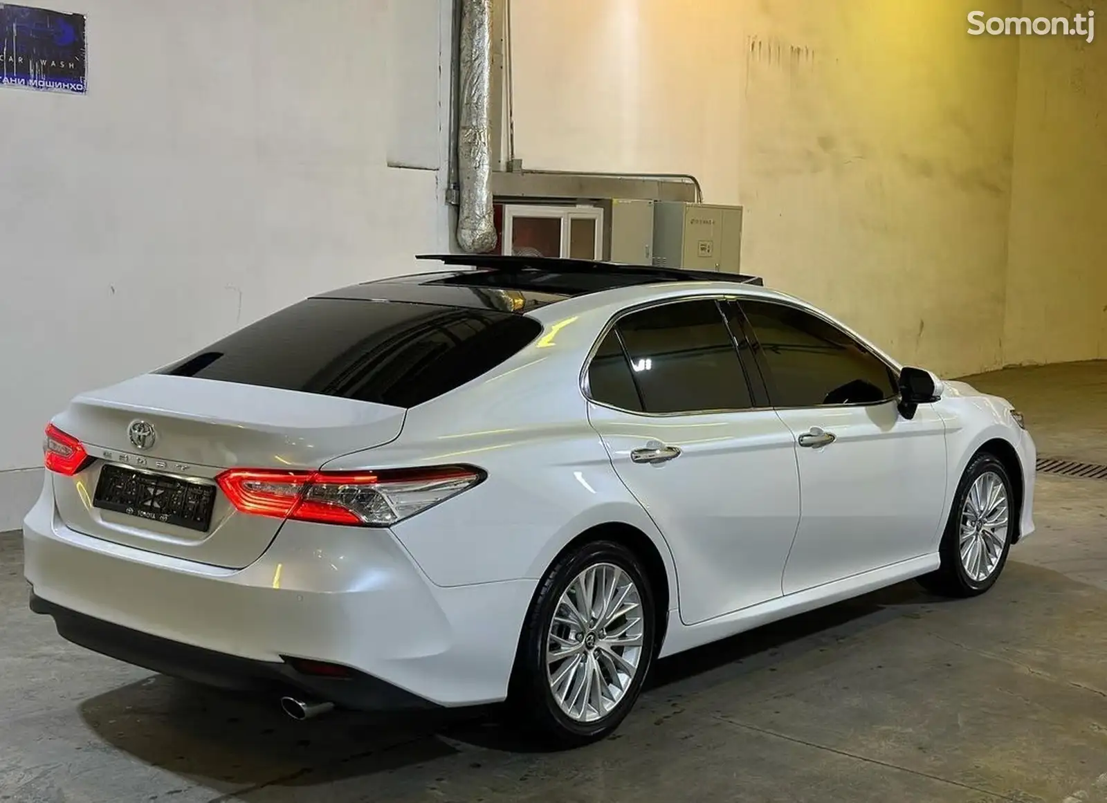 Toyota Camry, 2018-4