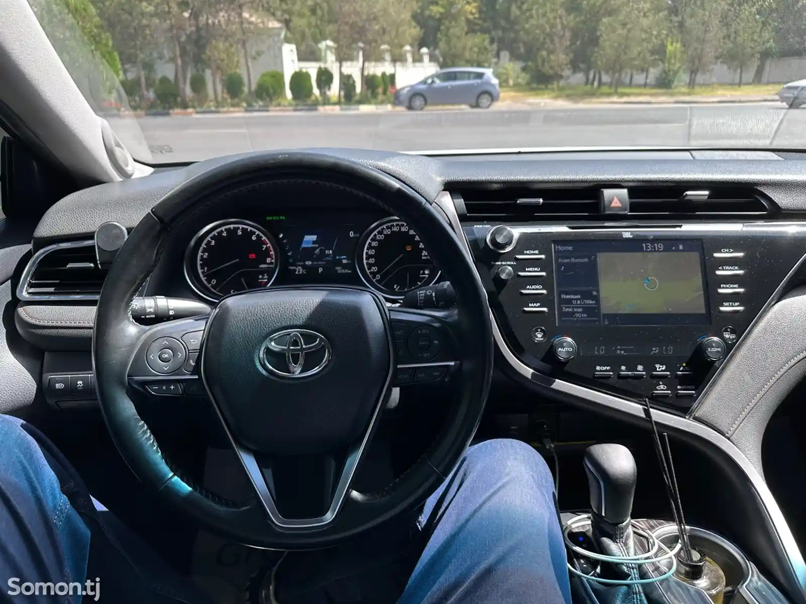 Toyota Camry, 2018-7