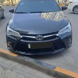 Toyota Camry, 2015