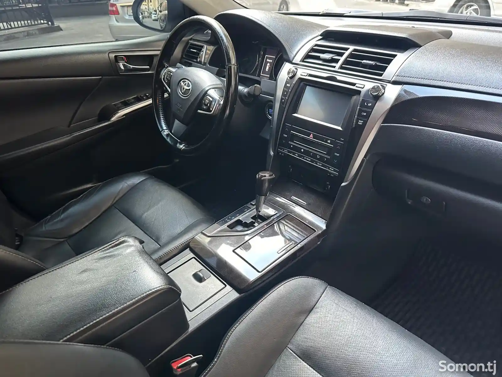 Toyota Camry, 2015-5