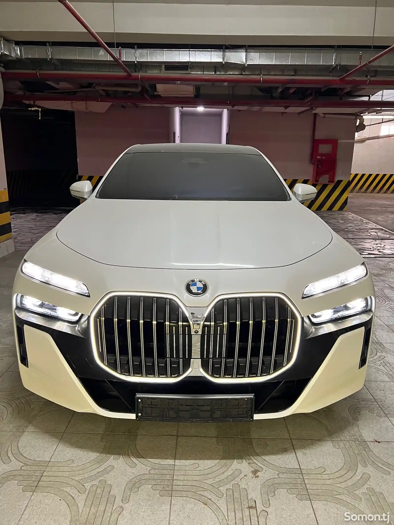 BMW 7 series, 2024-1