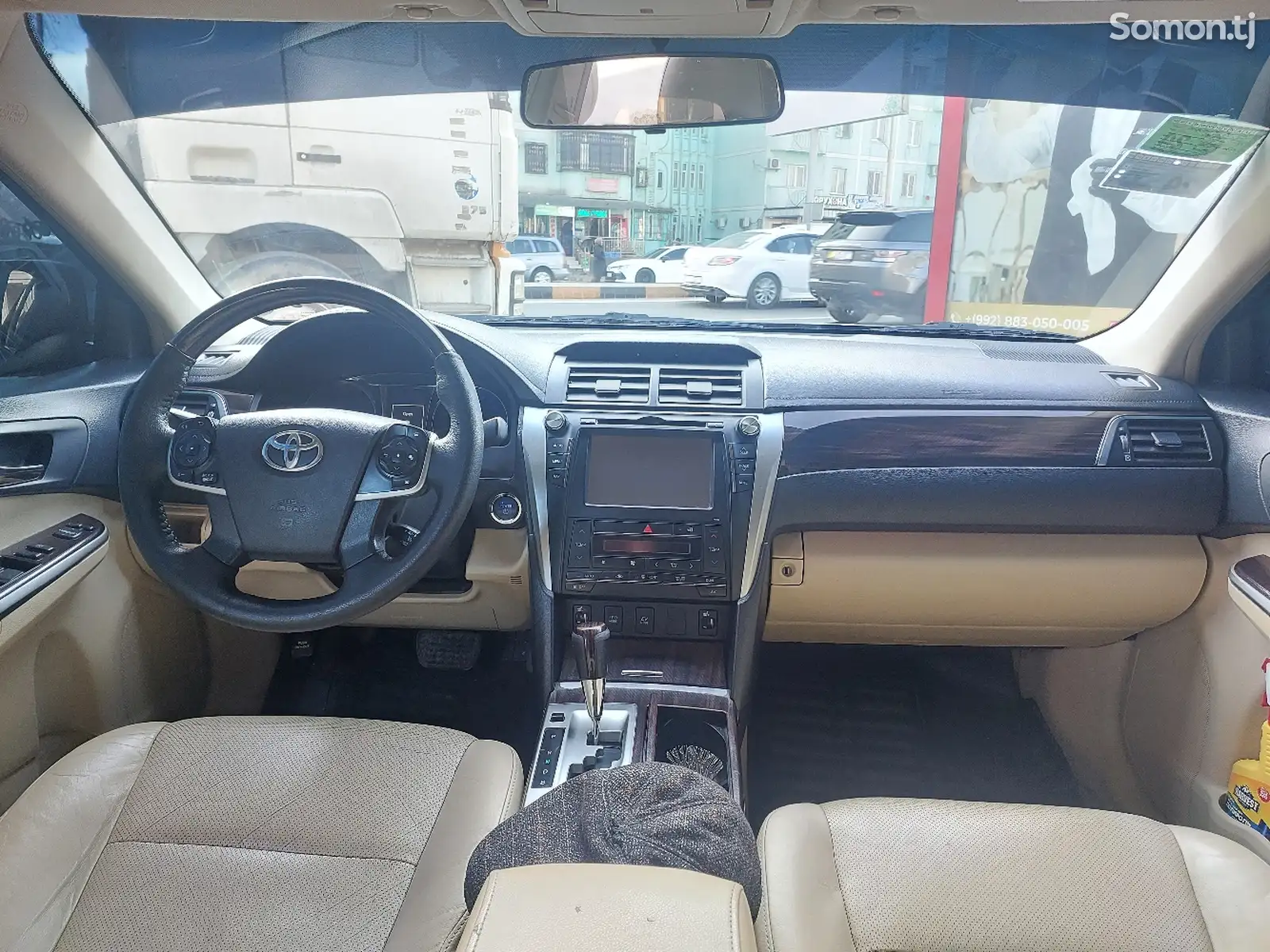 Toyota Camry, 2015-1