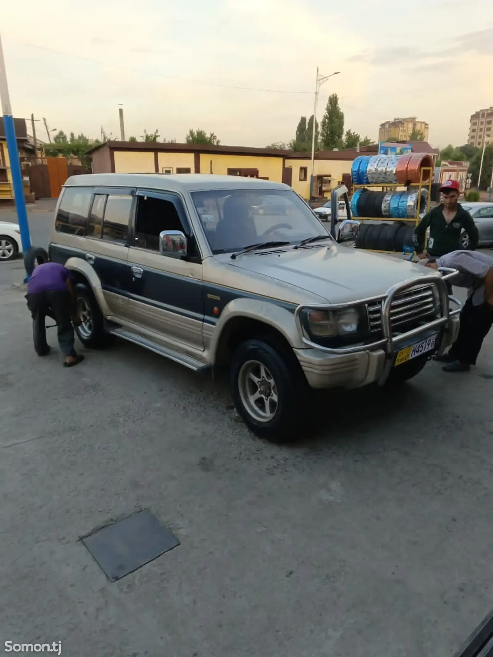 Mitsubishi Pajero, 1998-1