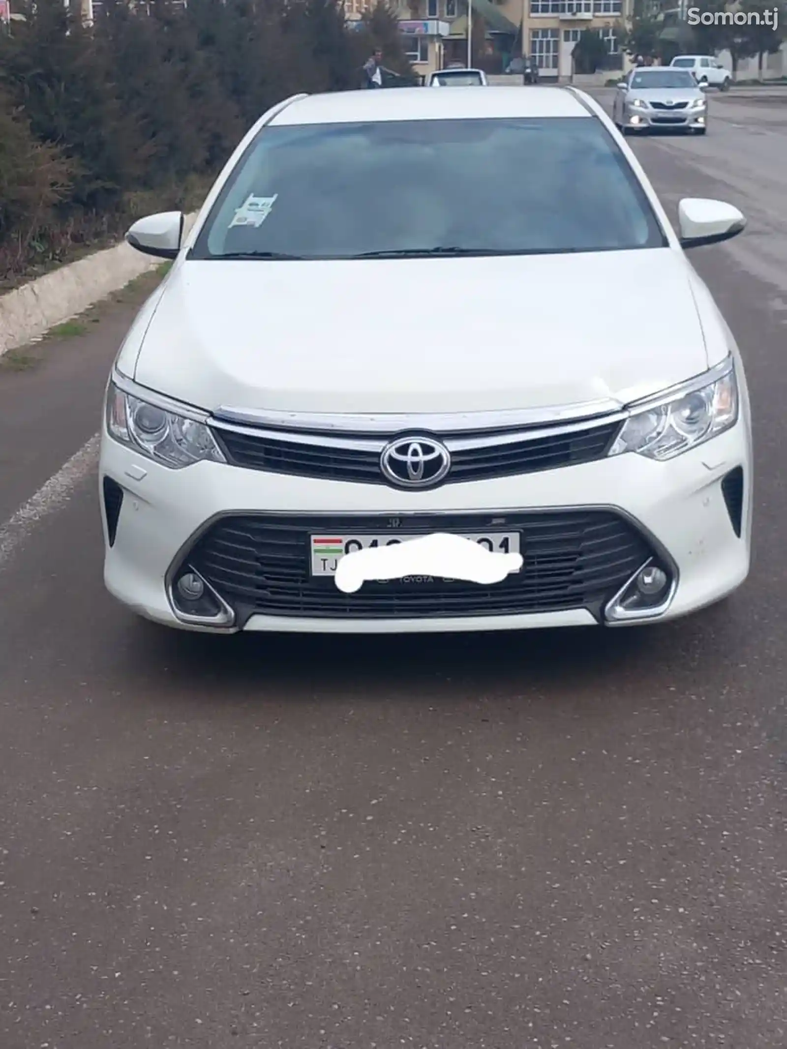 Toyota Camry, 2017-1
