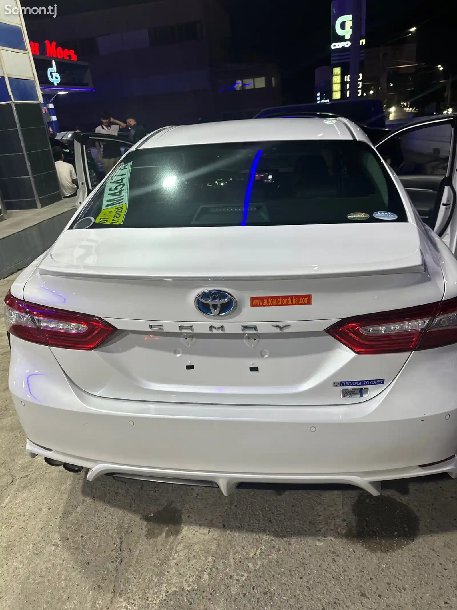 Toyota Camry, 2019-5