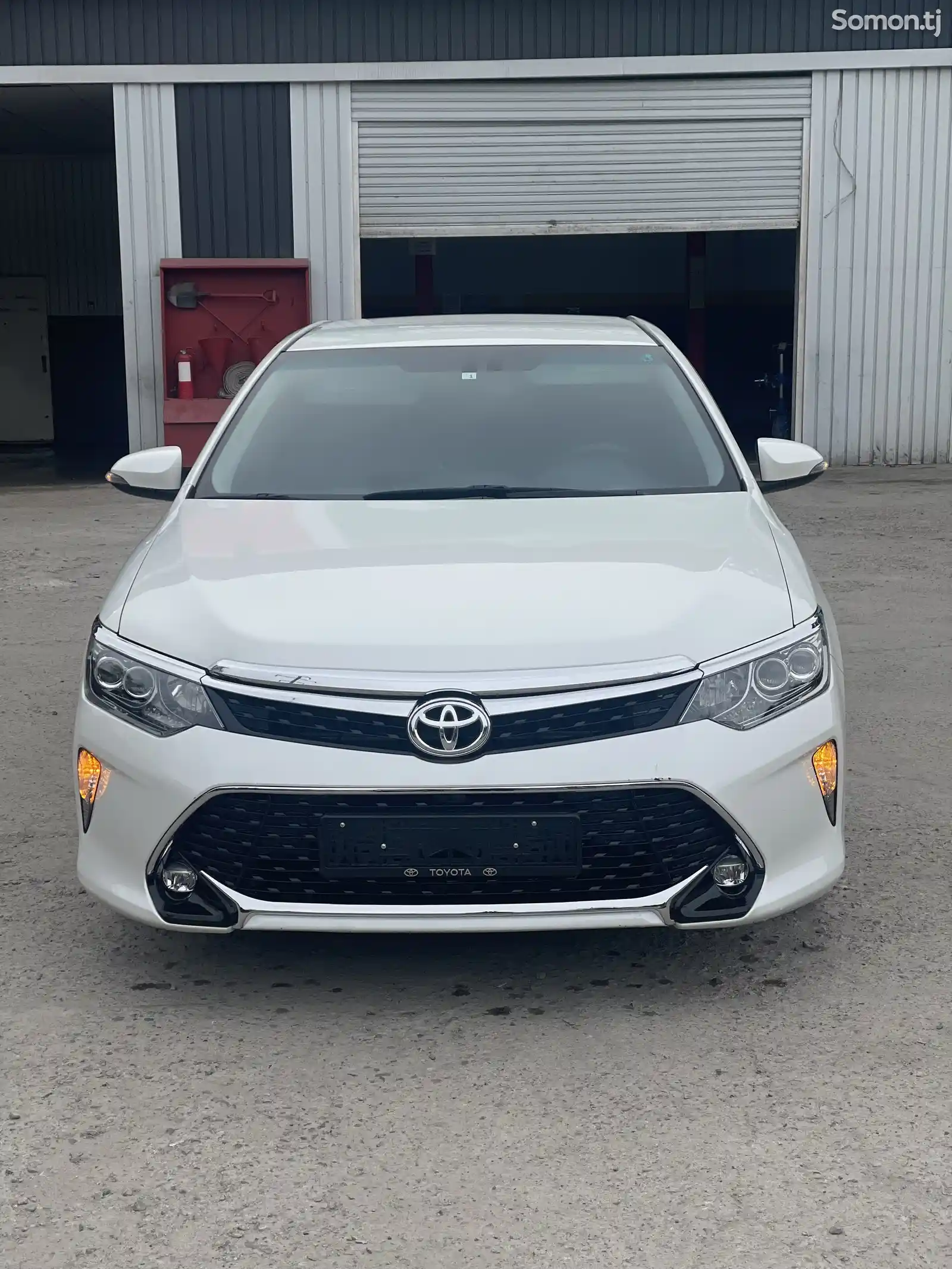 Toyota Camry, 2015-6