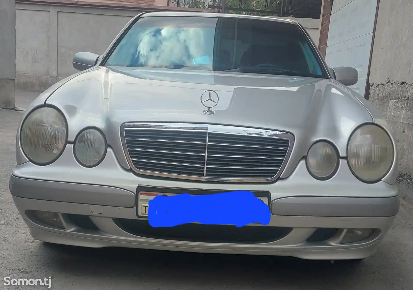 Mercedes-Benz E class, 2000-1