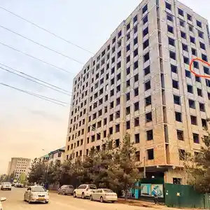 2-комн. квартира, 8 этаж, 71 м², Вахдат