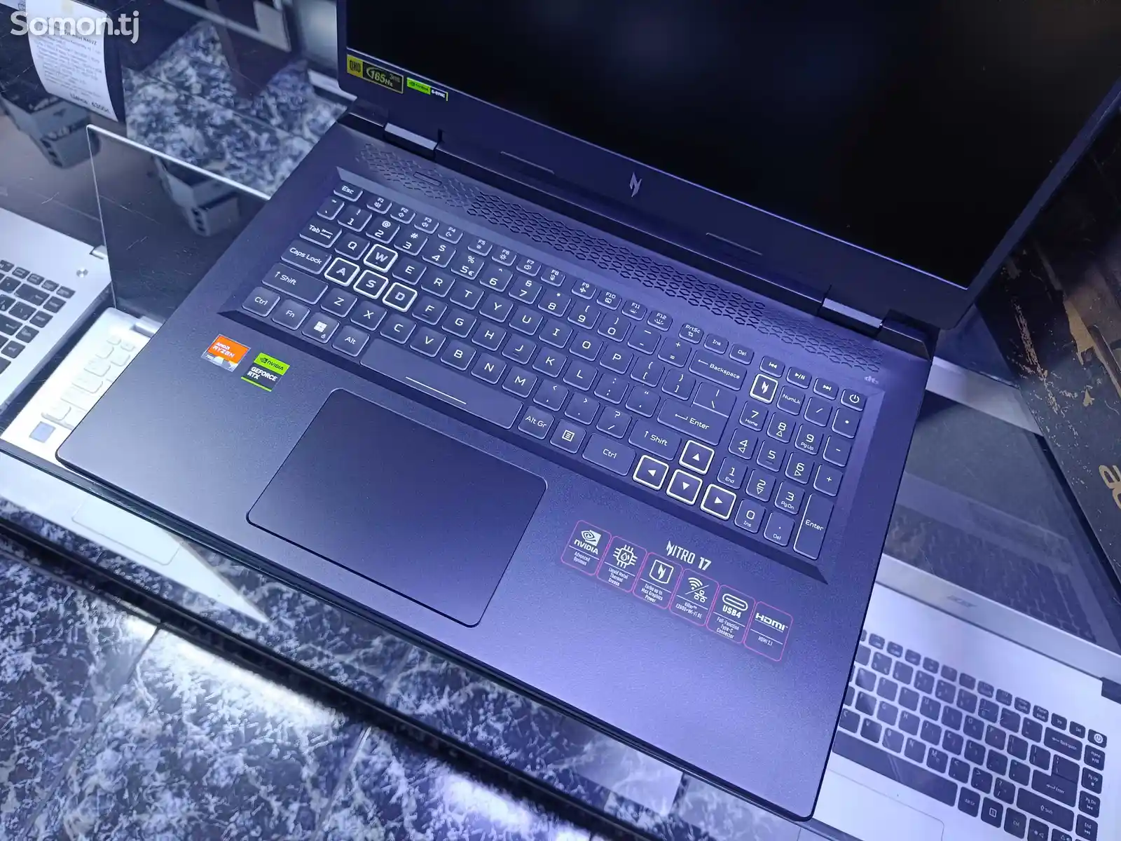 Игровой Ноутбук Acer Nitro 17 Ryzen 7 7840HS / RTX 4060 8GB / 16GB / 1TB SSD-8