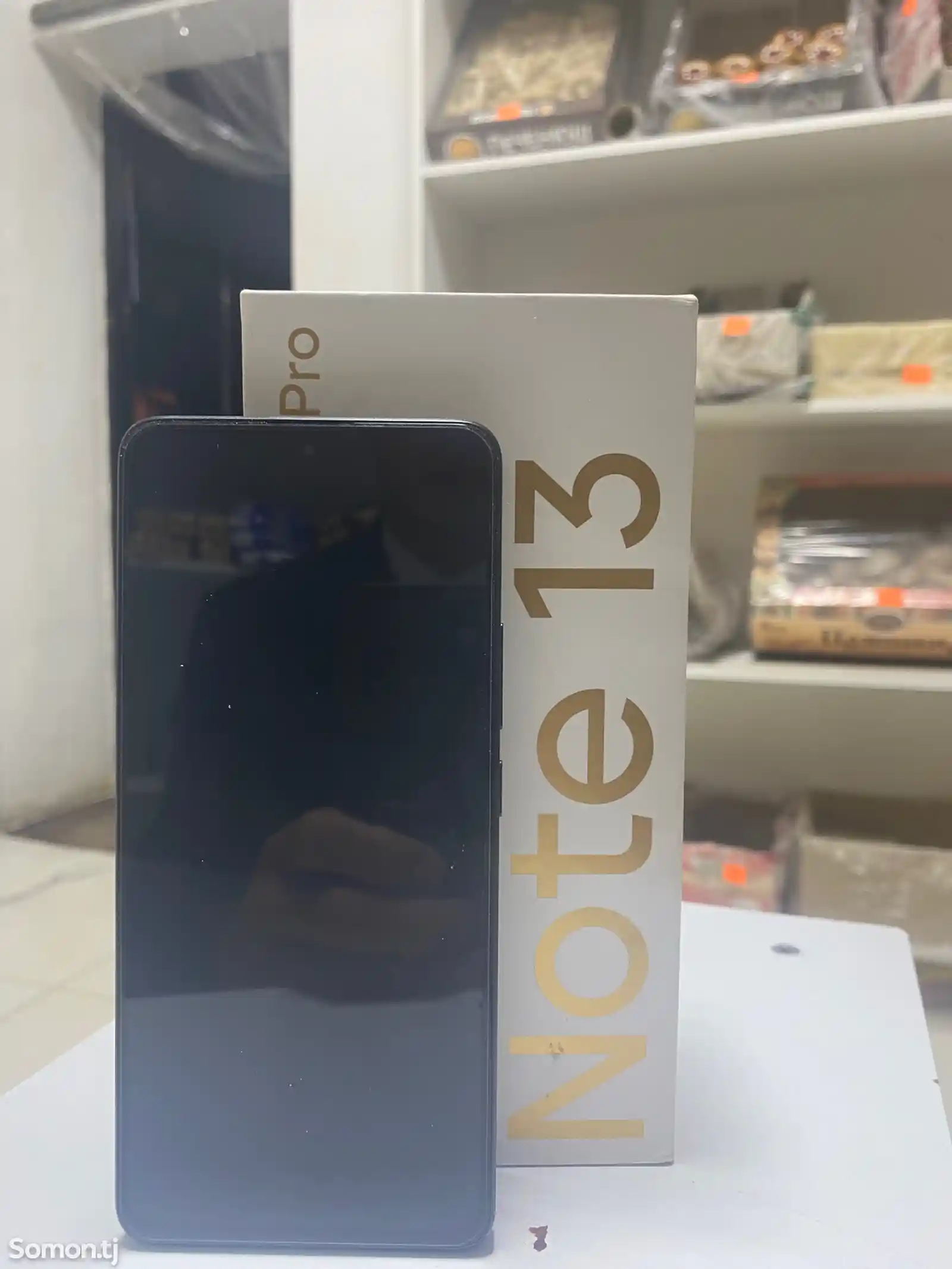 Xiaomi Redmi Note 13 PRO-2