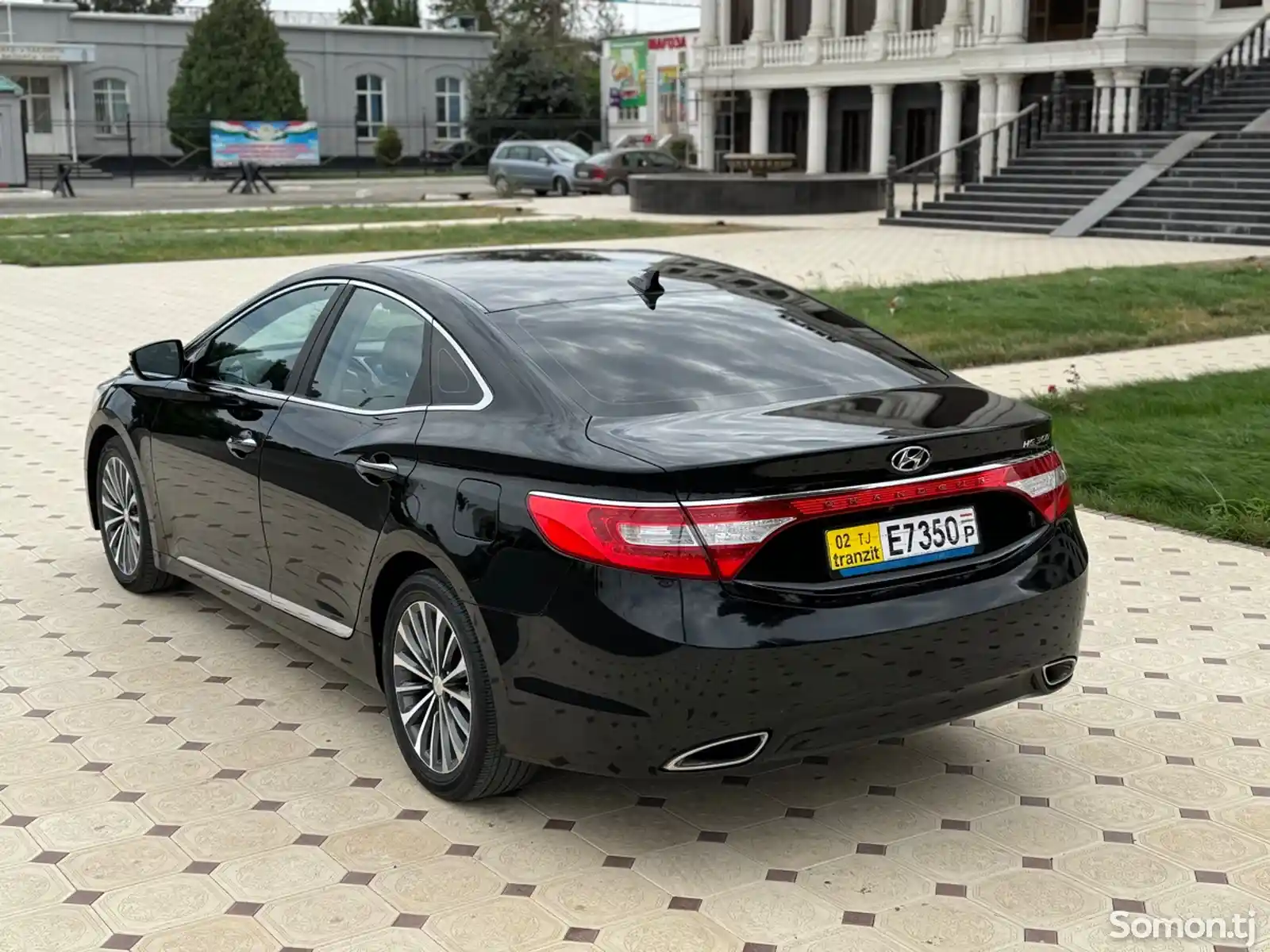 Hyundai Grandeur, 2014-8