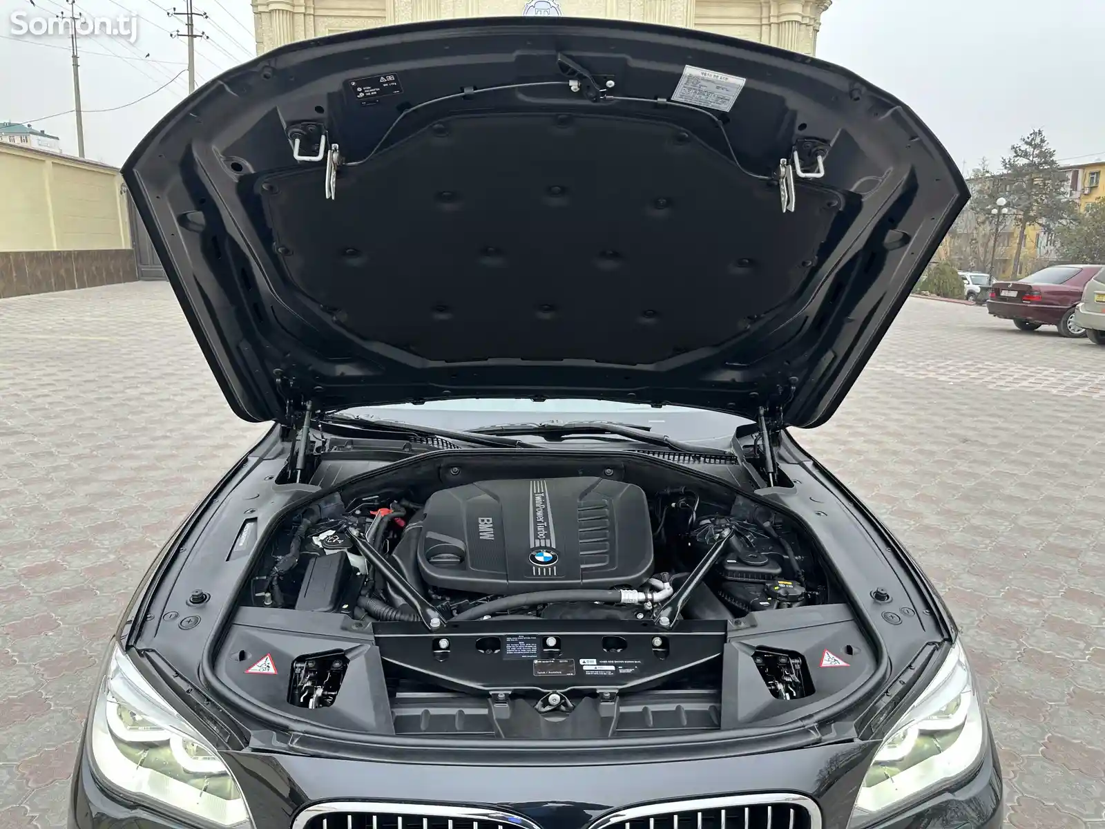 BMW 7 series, 2015-7