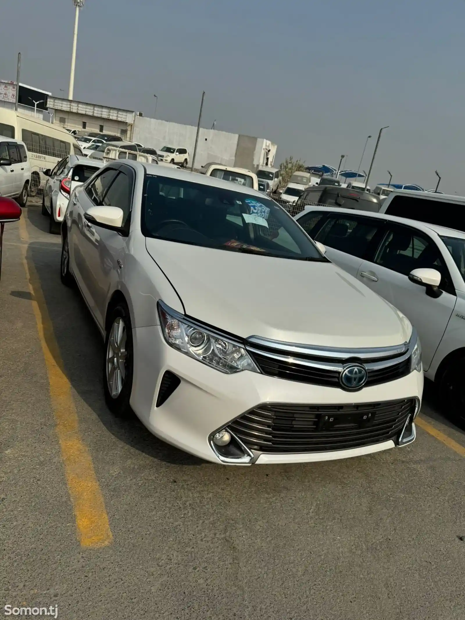 Toyota Camry, 2017-1