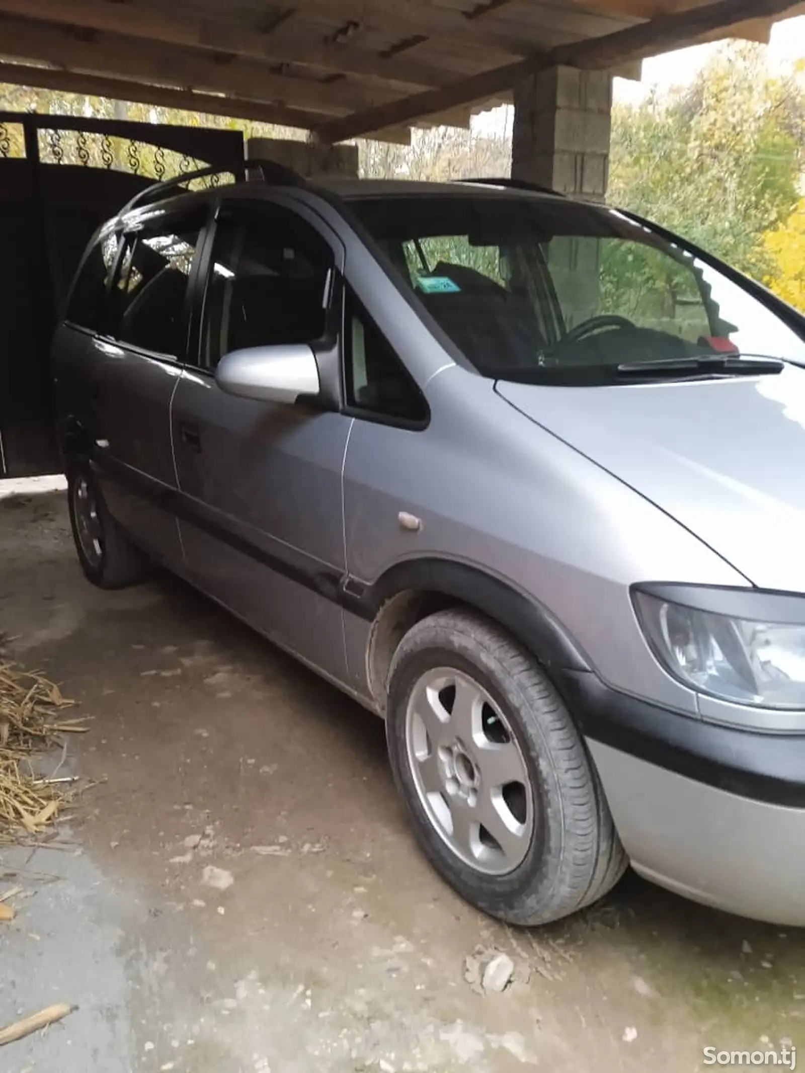 Opel Zafira, 2000-1