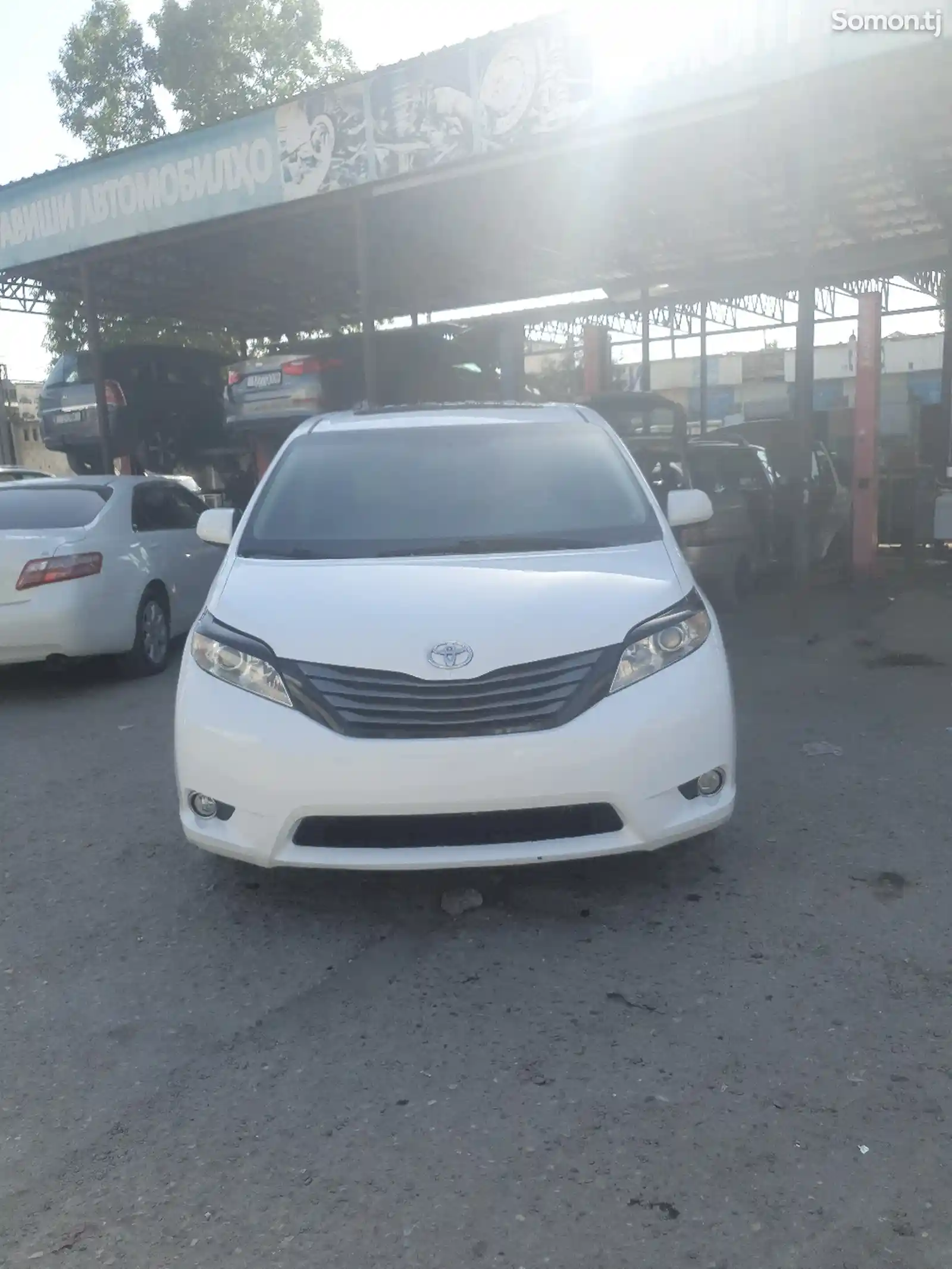 Toyota Sienna, 2014-1