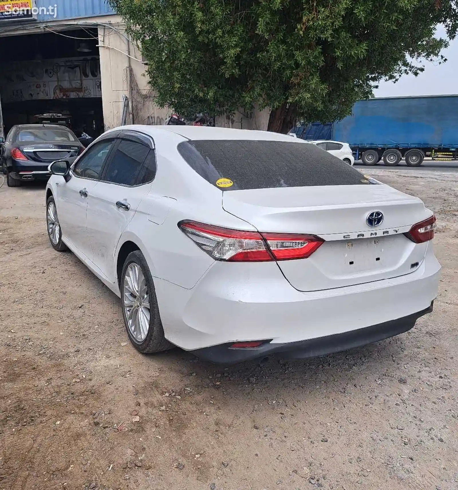 Toyota Camry, 2018-5