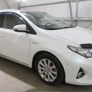 Toyota Auris, 2014