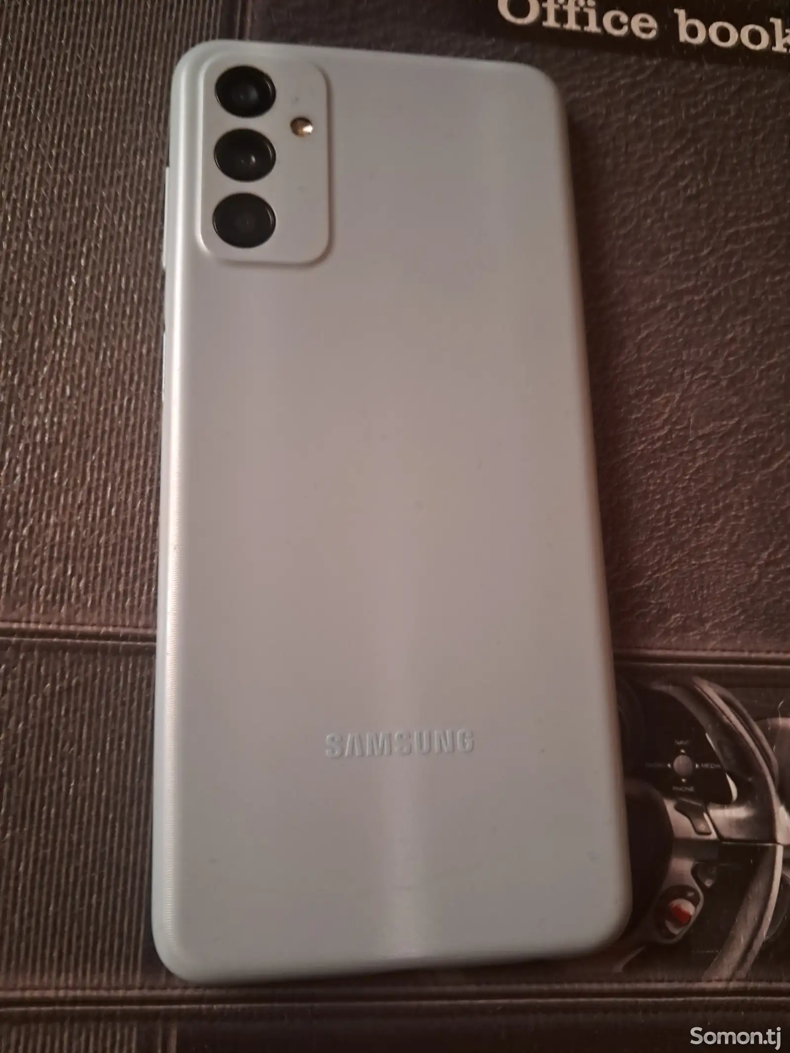 Samsung Galaxy F13 64Gb-1