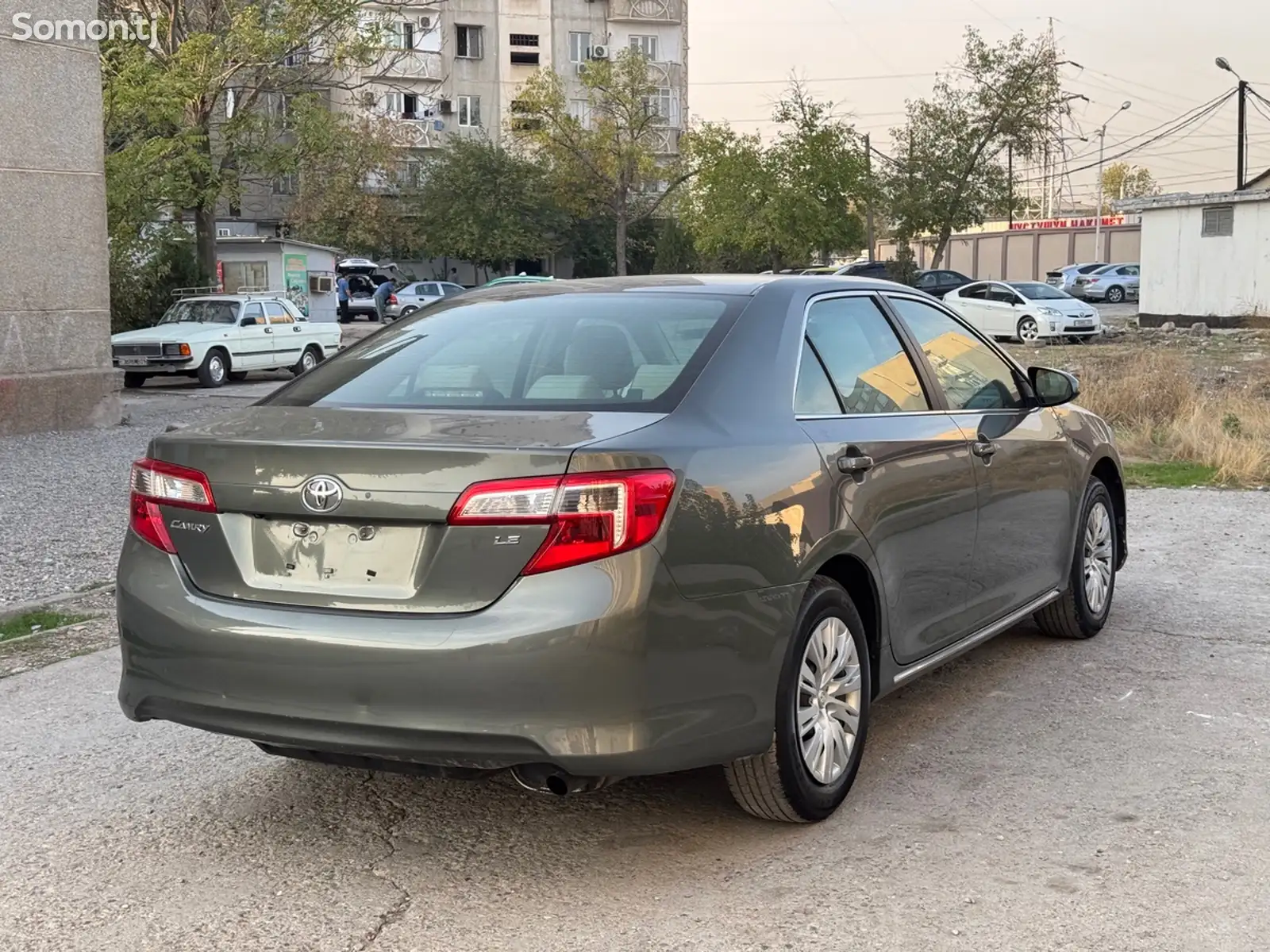 Toyota Camry, 2014-5