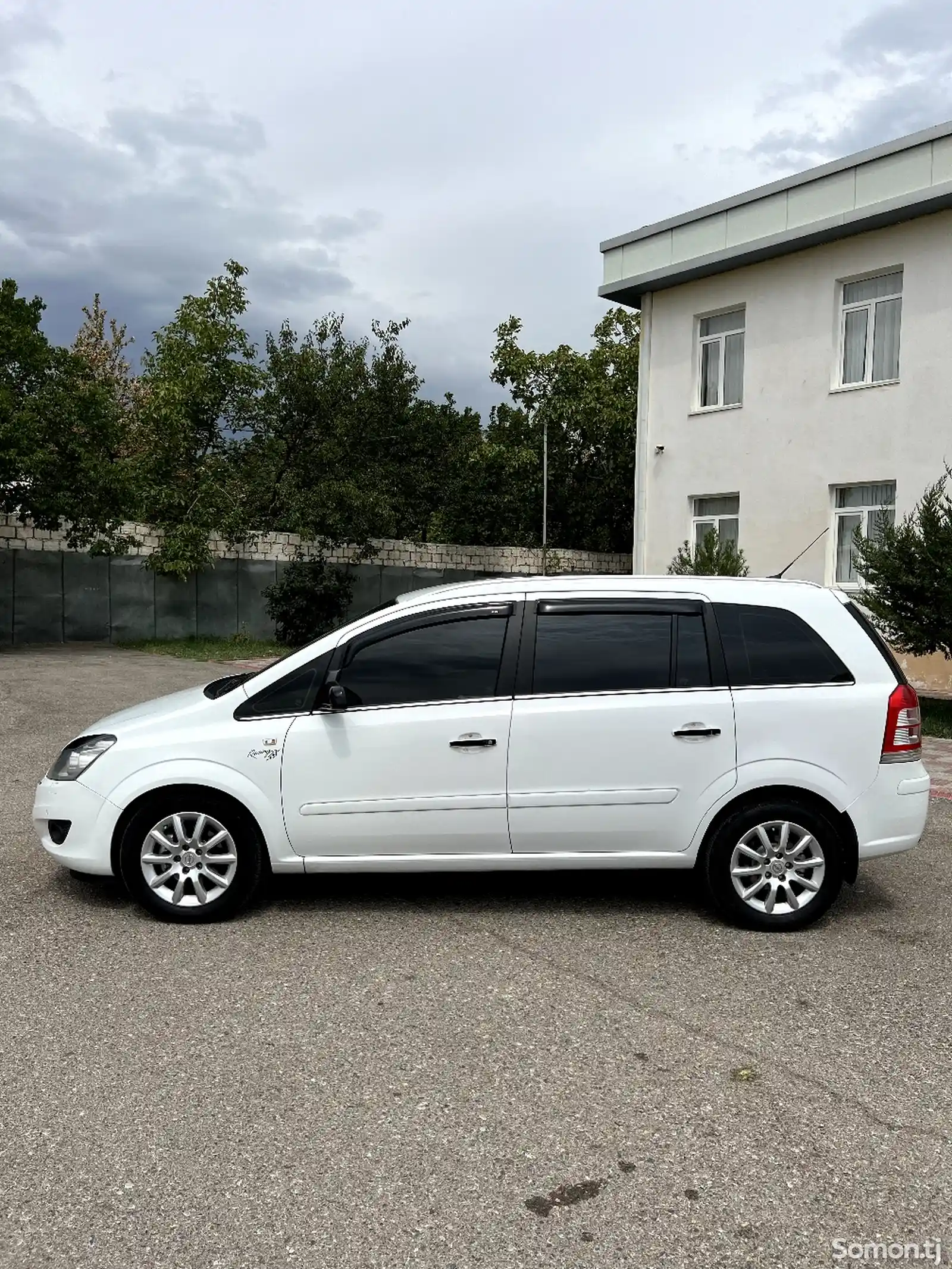 Opel Zafira, 2009-6