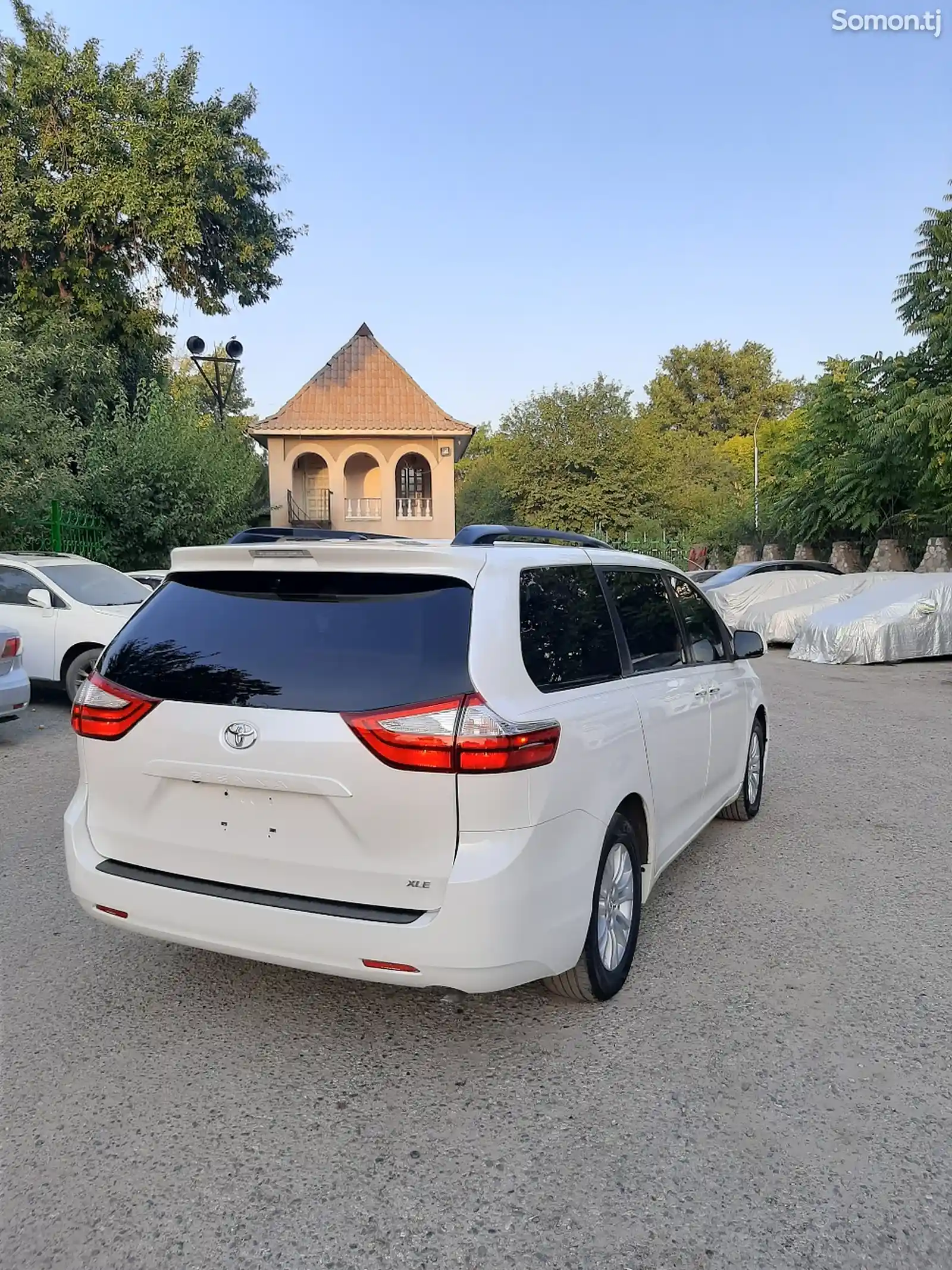 Toyota Sienna, 2015-6