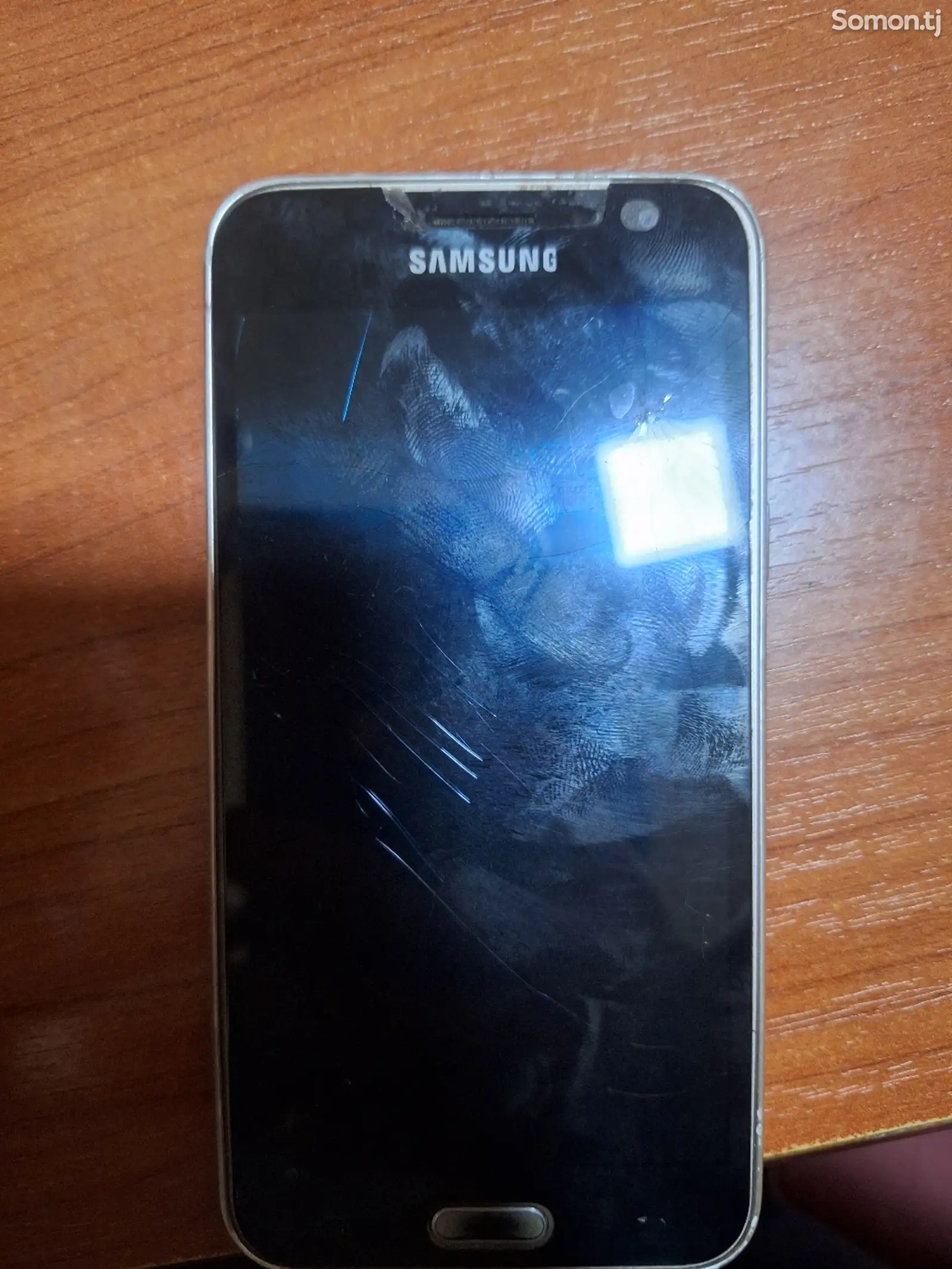 Samsung Galaxy J3 2016-1