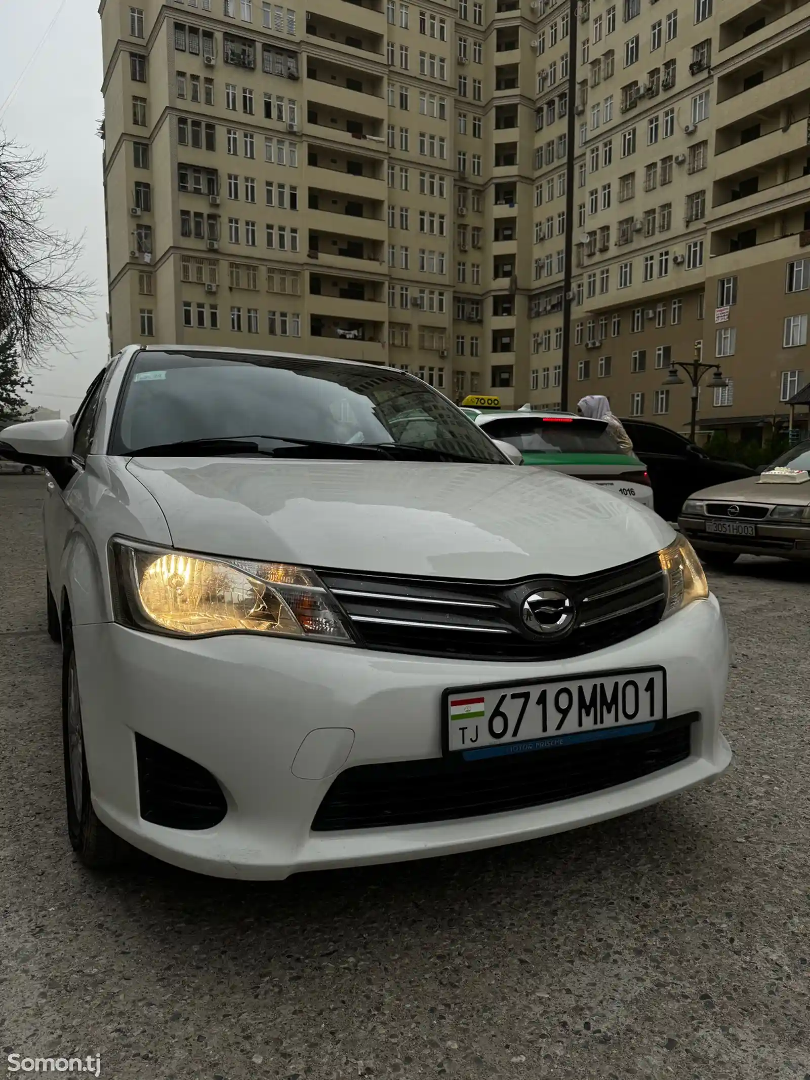 Toyota Axio, 2012-4