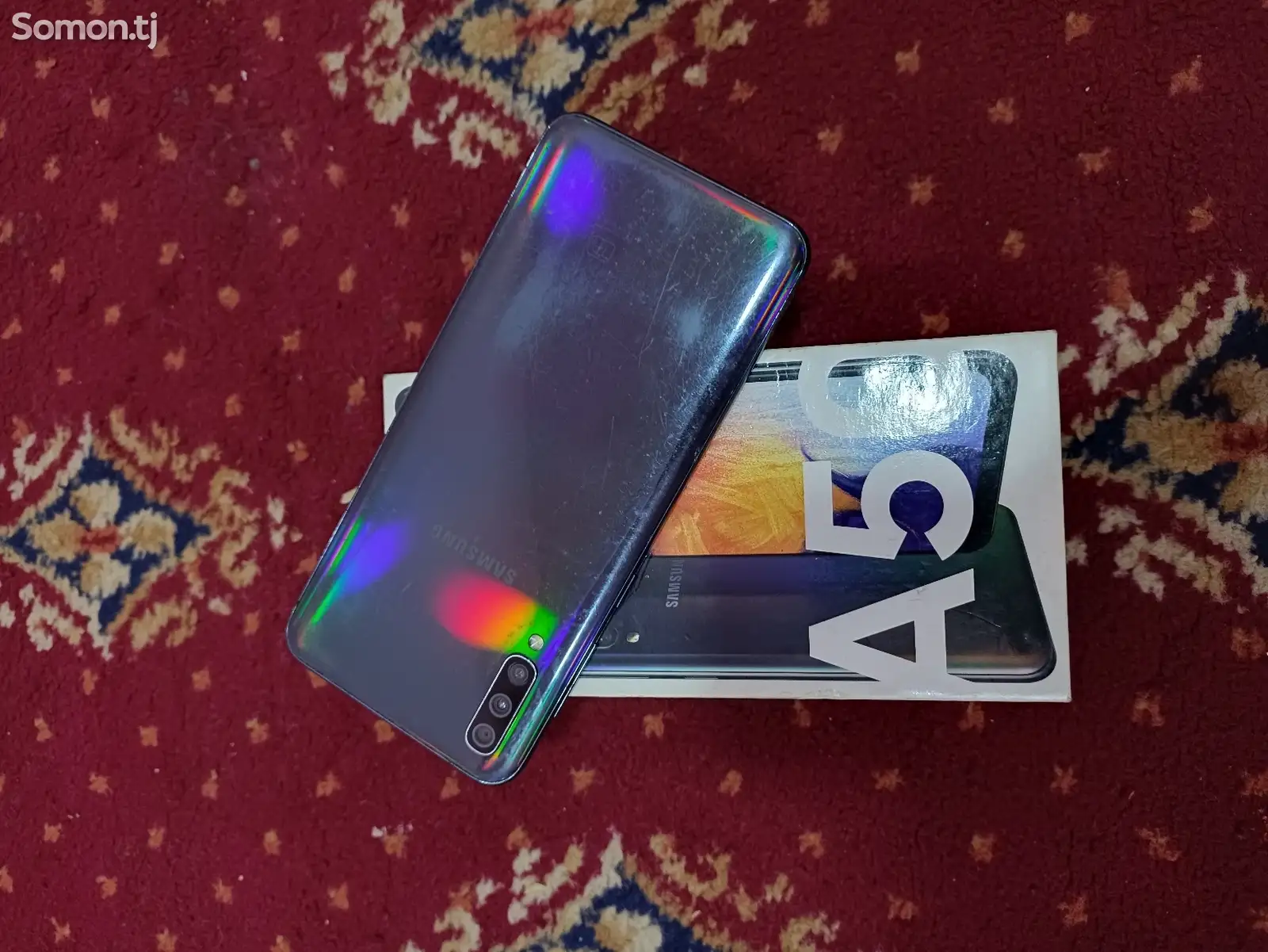 Samsung Galaxy А50-1