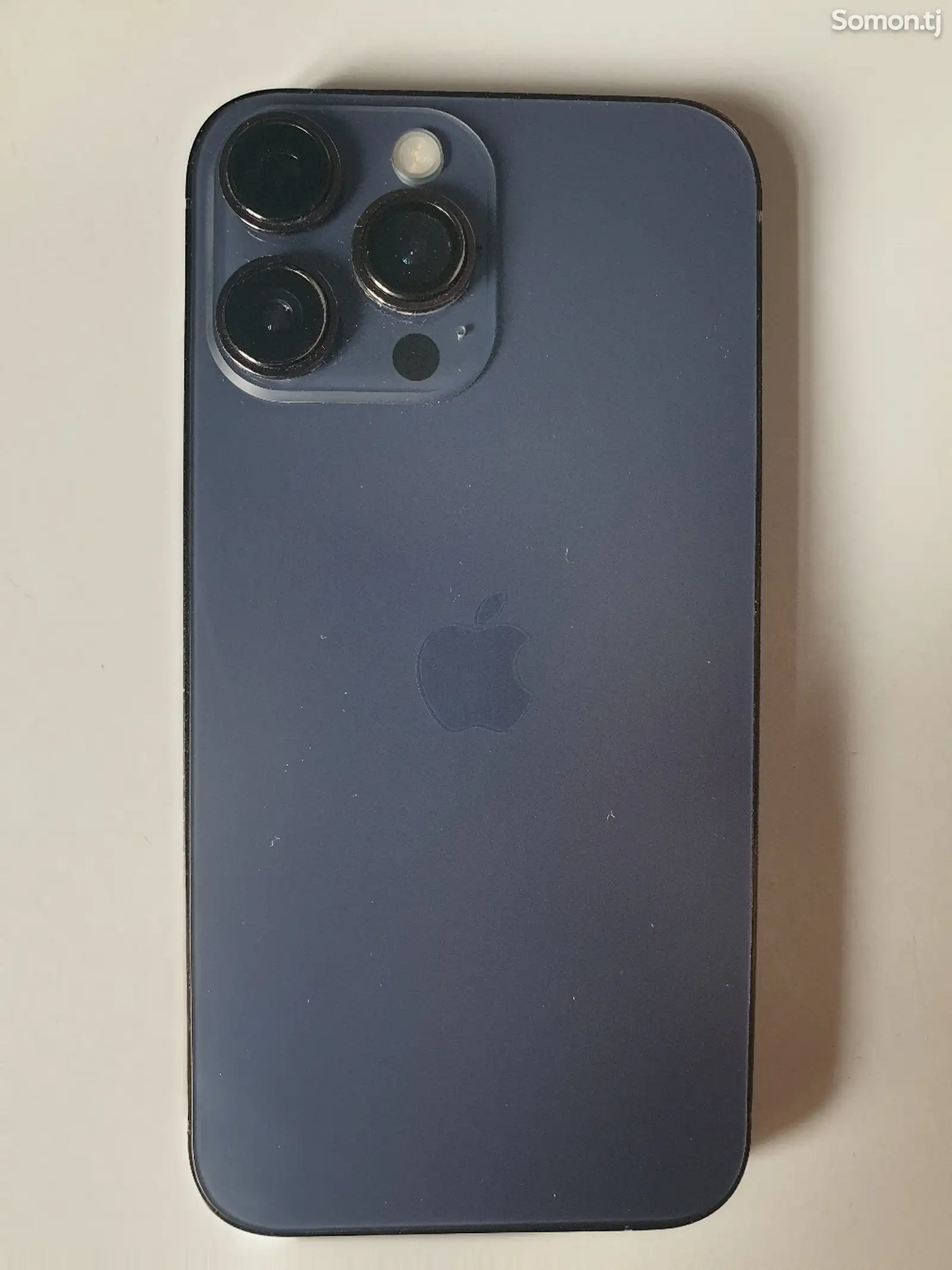 Apple iPhone Xr-1