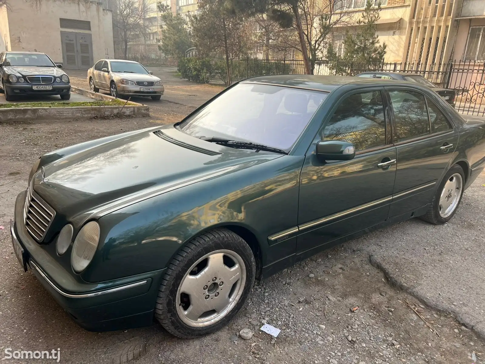 Mercedes-Benz E class, 2000-1