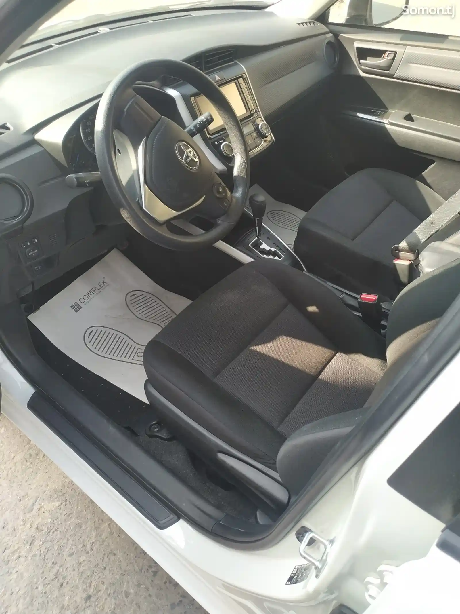 Toyota Fielder, 2015-5