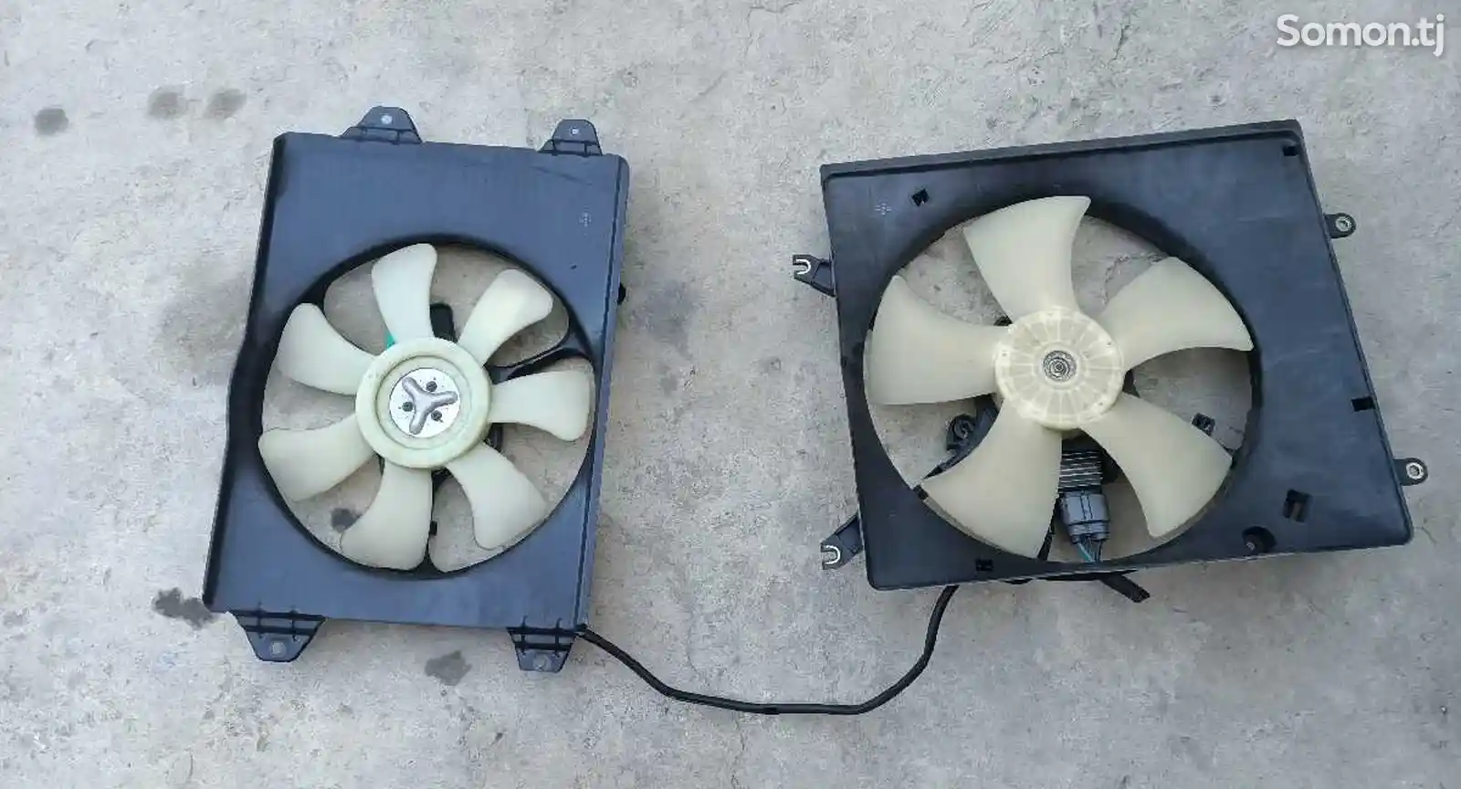 Вентилятор охлаждения в сборе с диффузором Mitsubishi Space wagon RVR-3