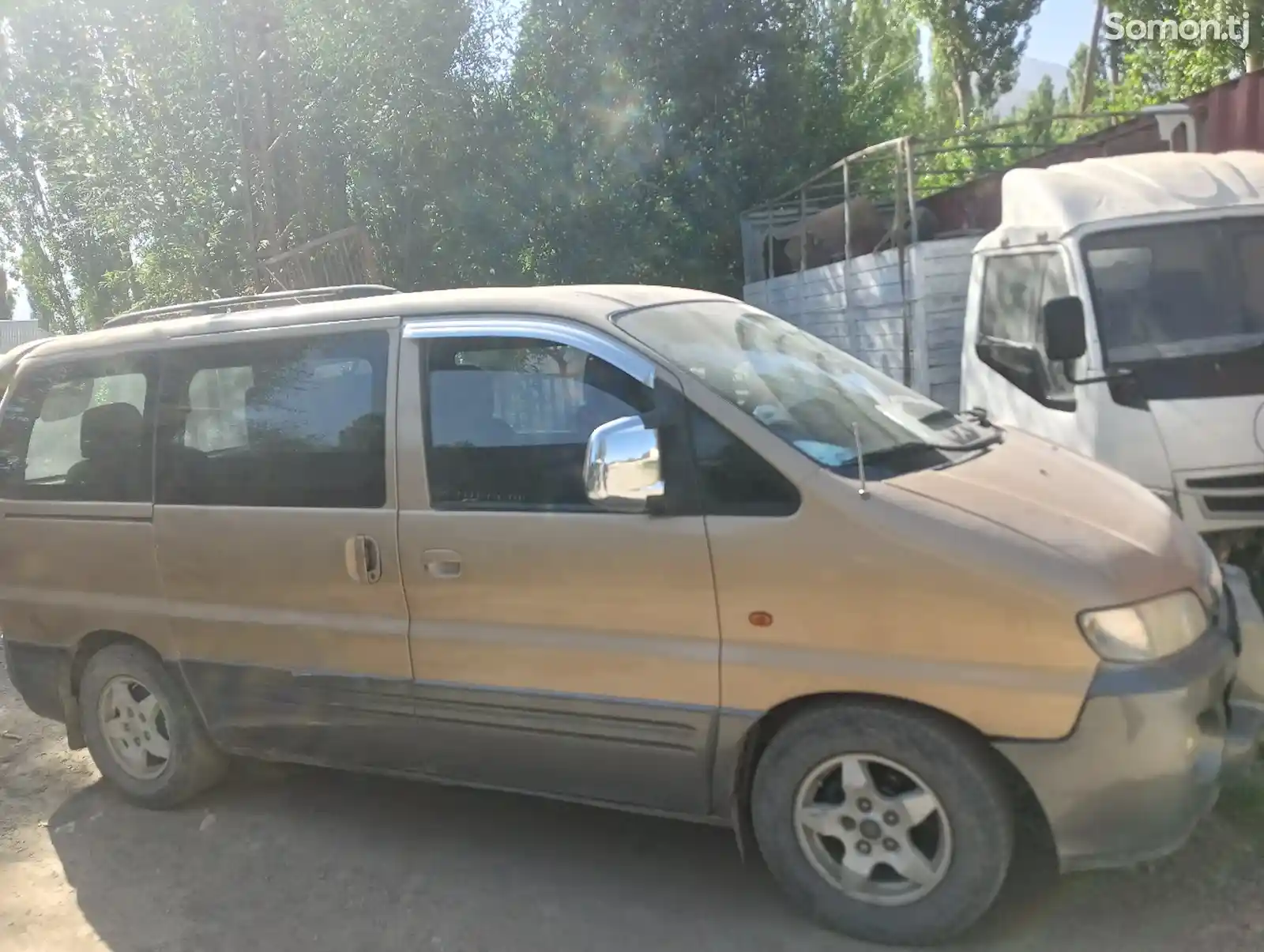 Микроавтобус Hyundai Starex, 2002-3