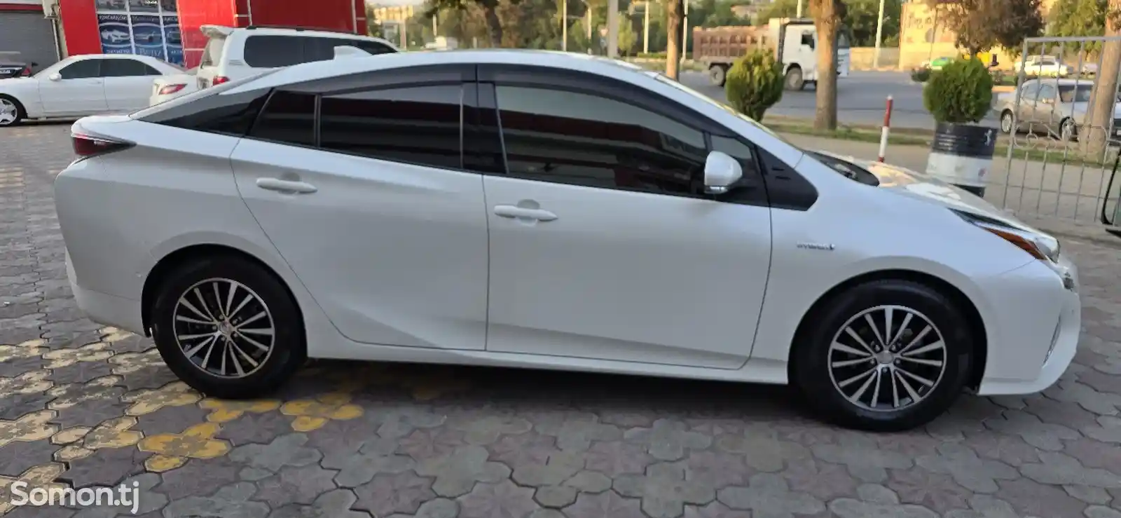 Toyota Prius, 2016-4