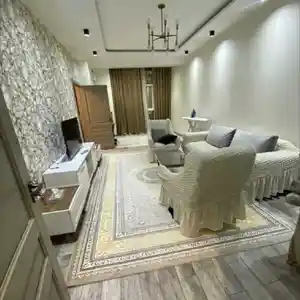 2-комн. квартира, 9 этаж, 65м², И.Сомонӣ