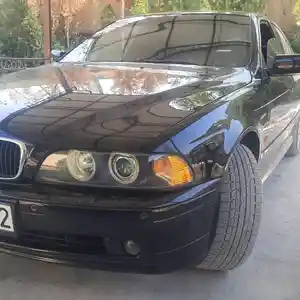 BMW 5 series, 2001