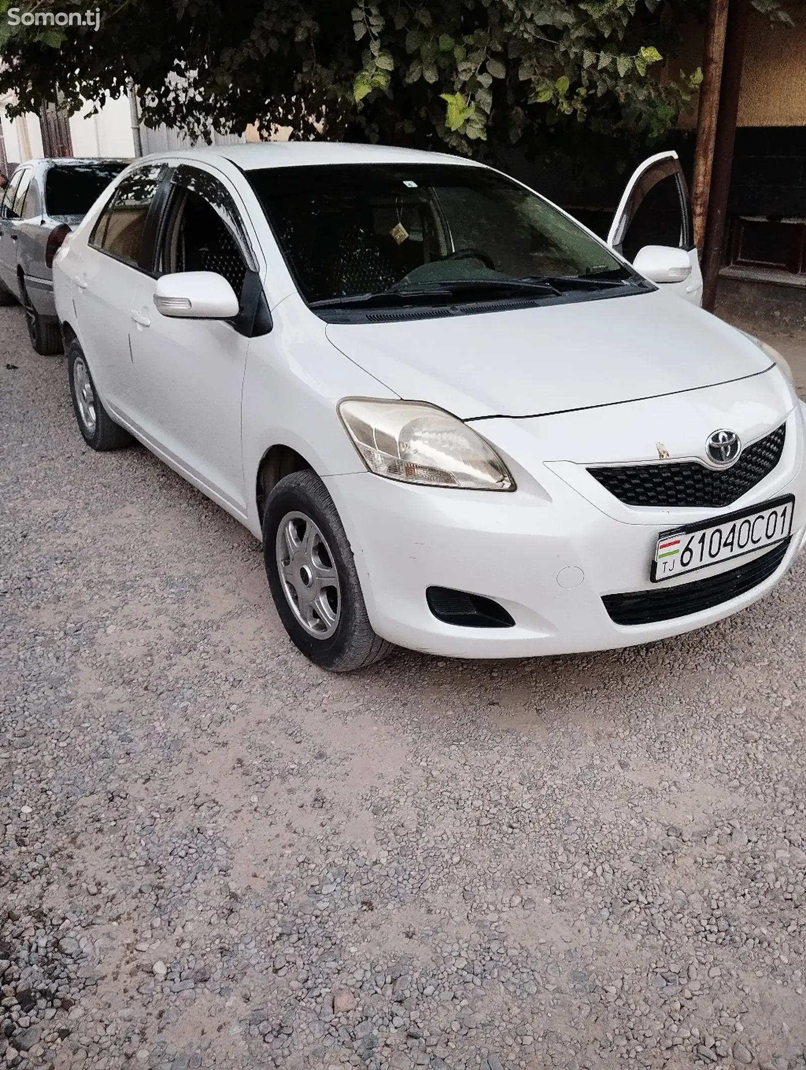 Toyota Belta, 2009